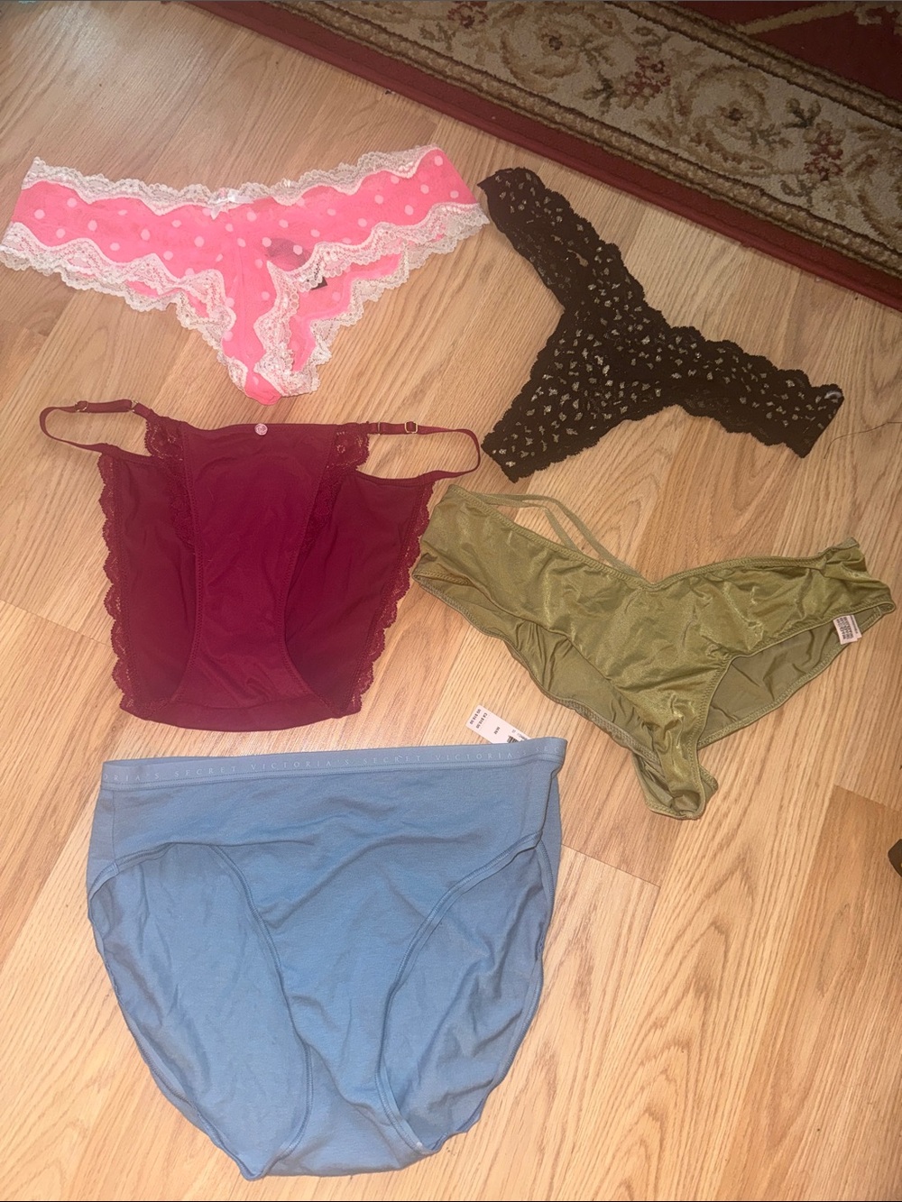Victoria's Secret Five-Pack Panties size medium